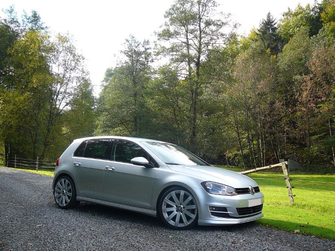 2015 Volkswagen Golf GTI photo