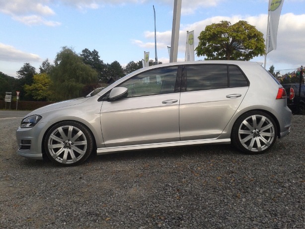 2015 Volkswagen Golf GTI photo