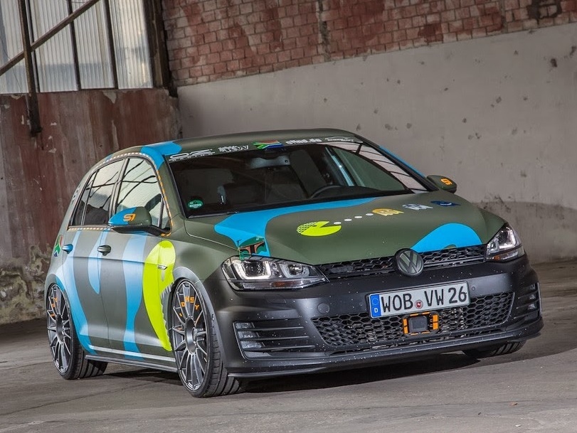 2015 Volkswagen Golf GTI photo