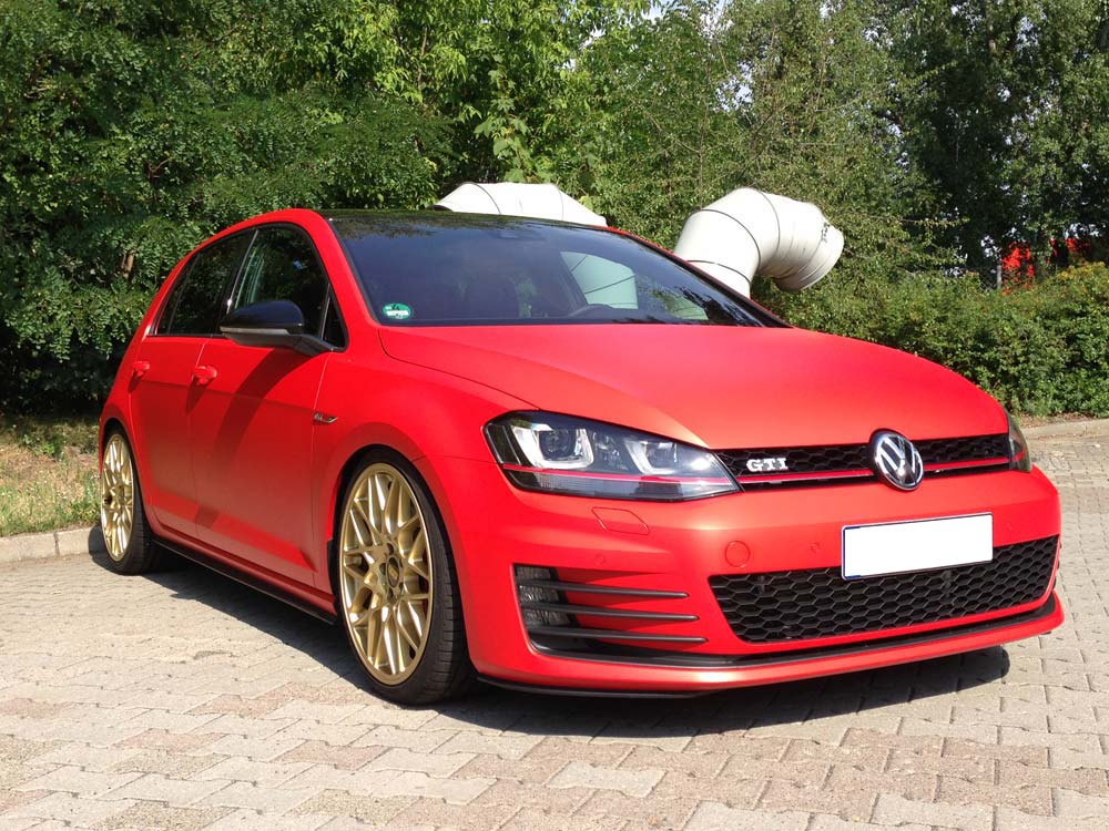 2015 Volkswagen Golf GTI photo
