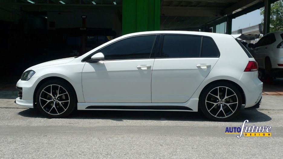 2015 Volkswagen Golf GTI photo