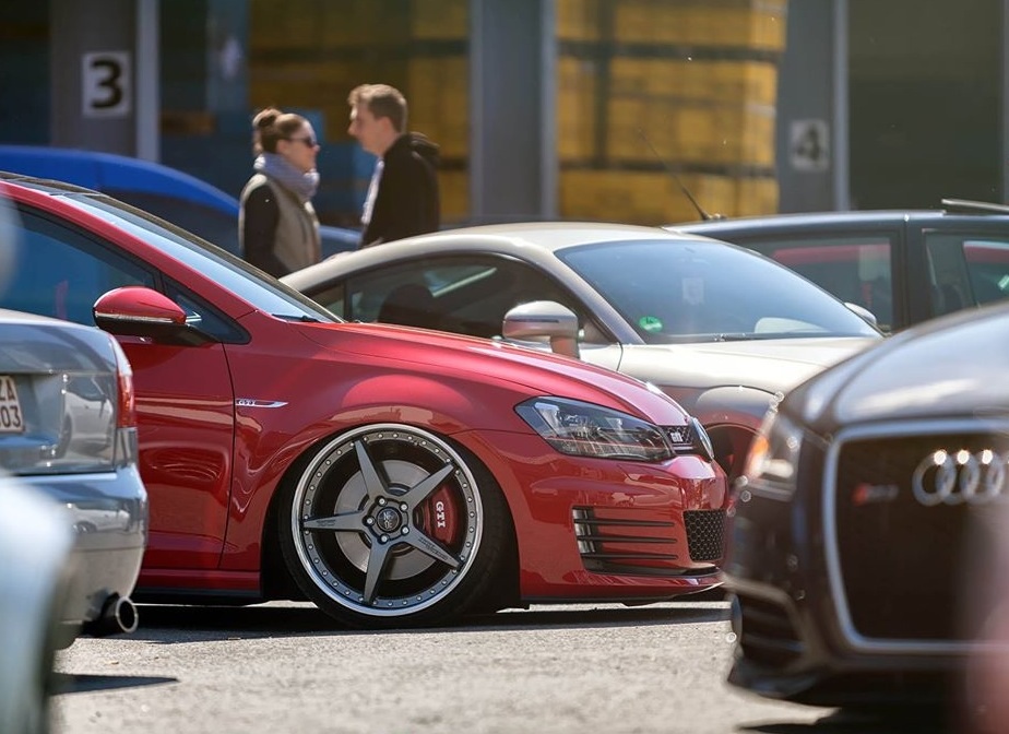 2015 Volkswagen Golf GTI photo