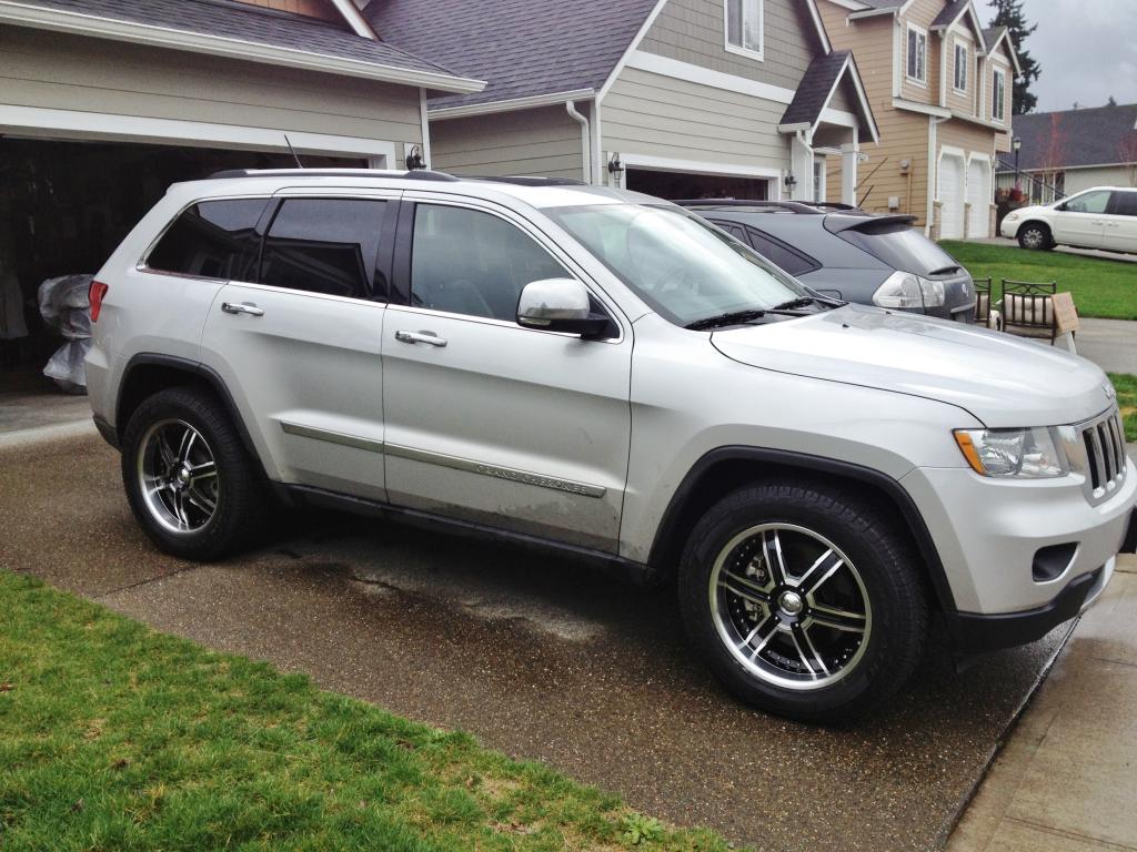 2012 Jeep Grand Cherokee photo