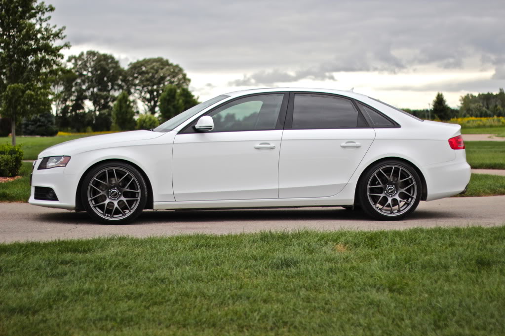 2011 Audi A4 photo