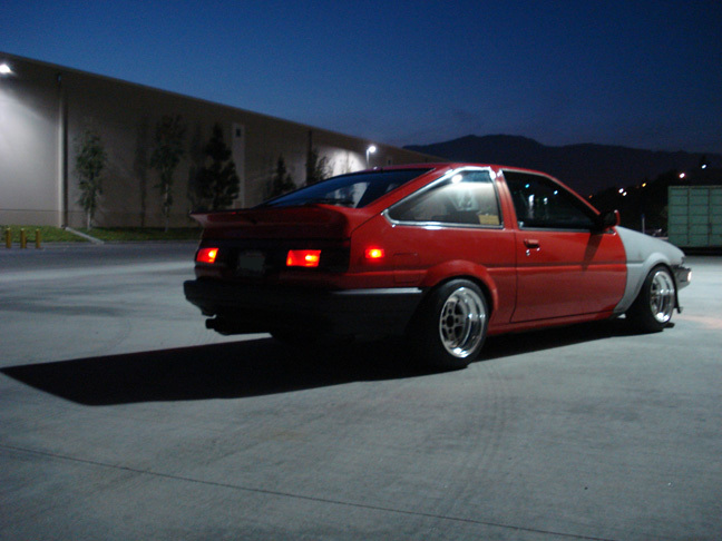 1985 Toyota Corolla photo