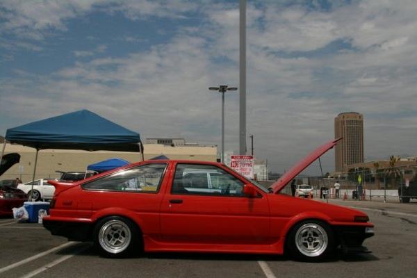 1985 Toyota Corolla photo
