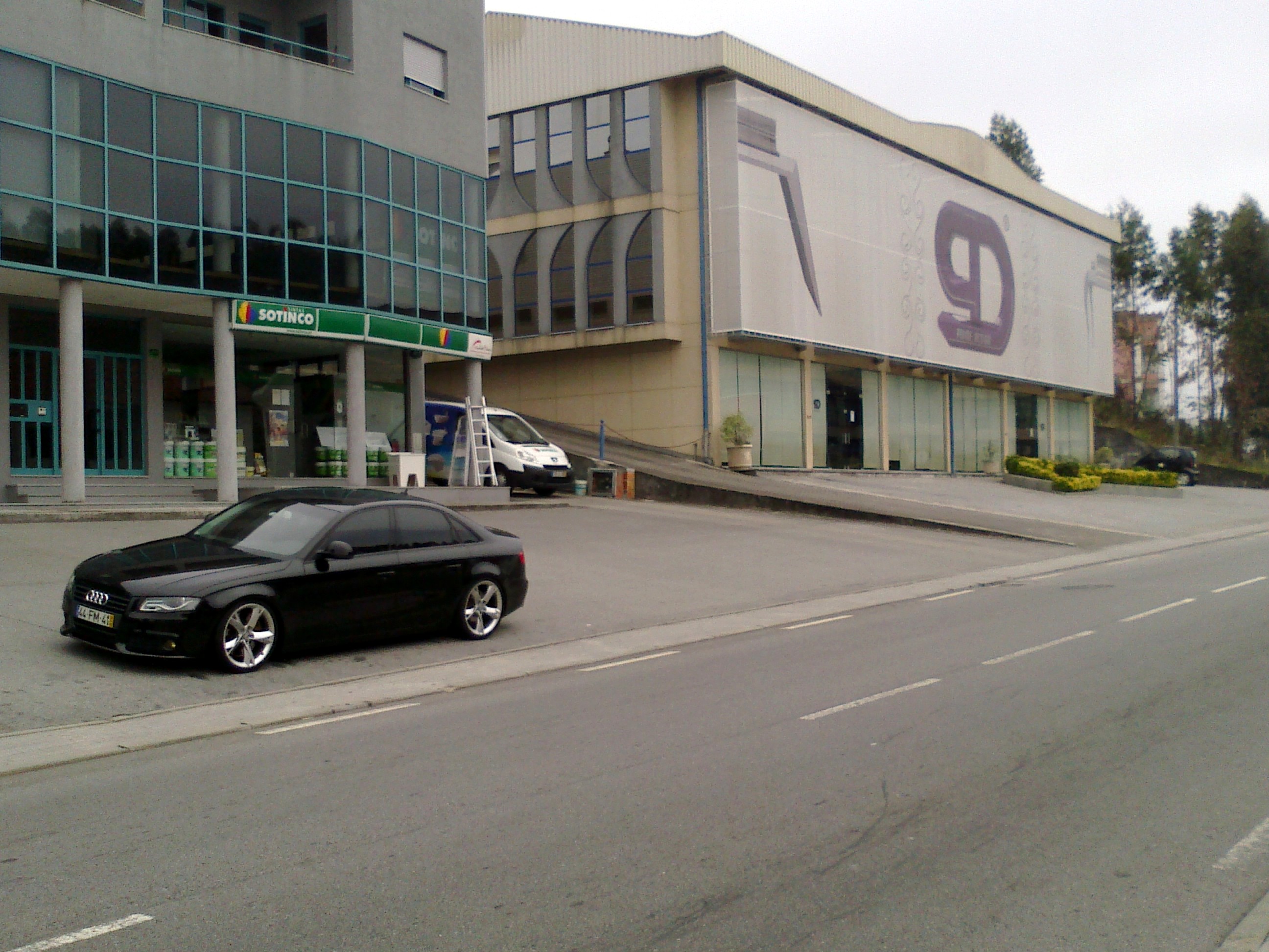 2010 Audi A4 photo