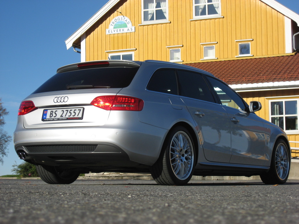 2012 Audi A4 photo