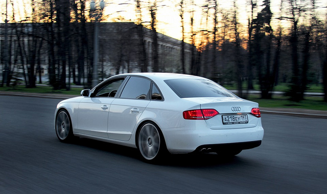2012 Audi A4 photo