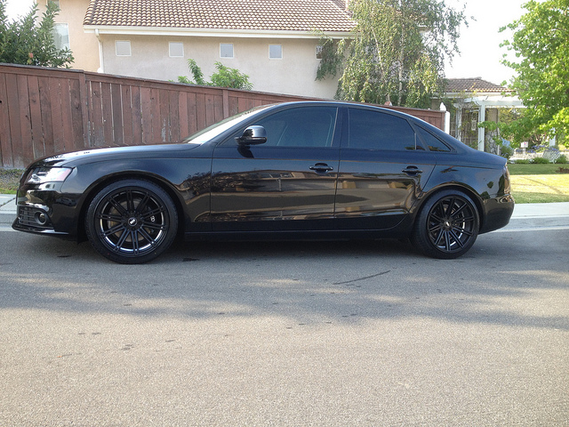 2009 Audi A4 photo