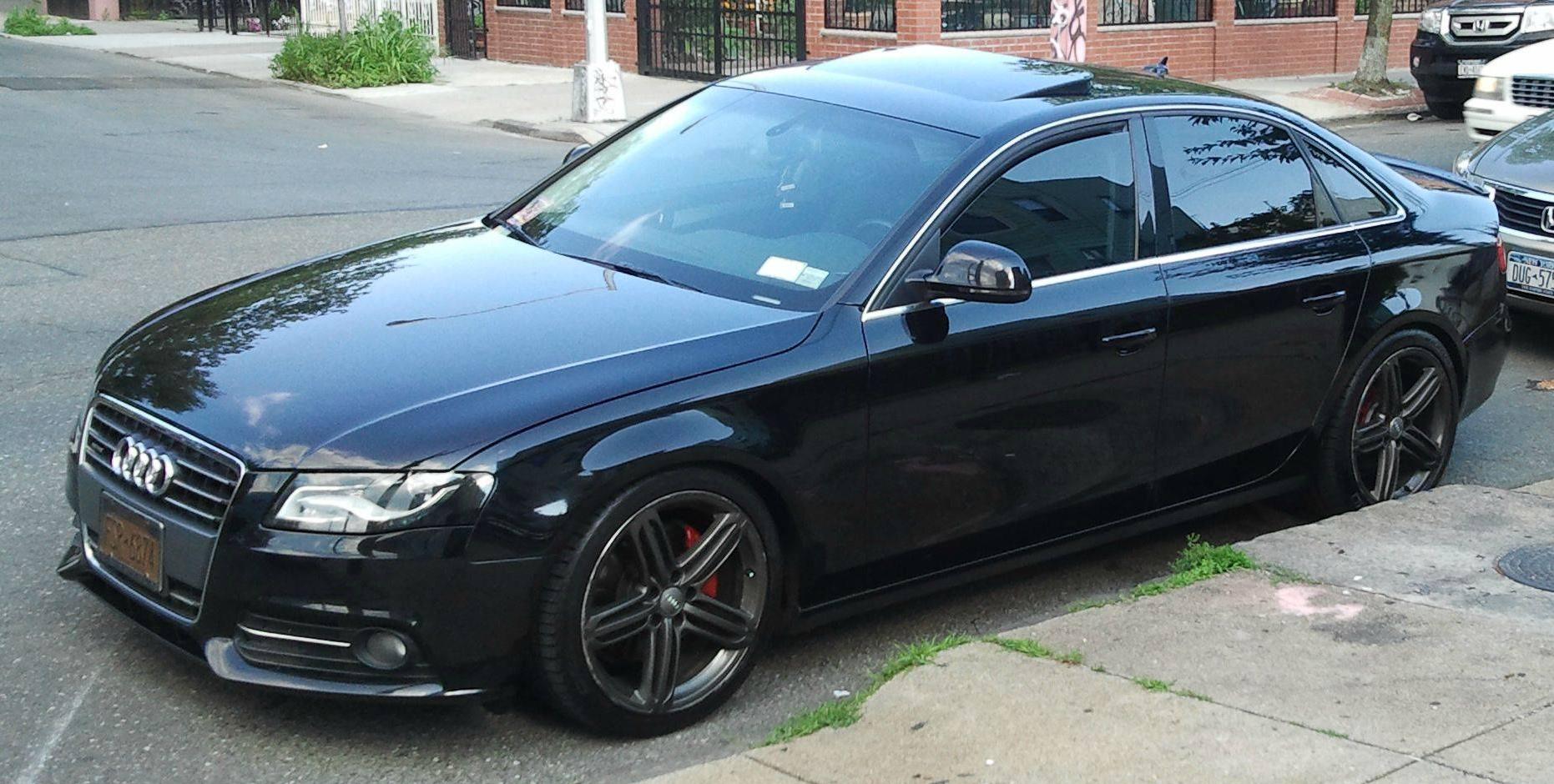 2011 Audi A4 photo
