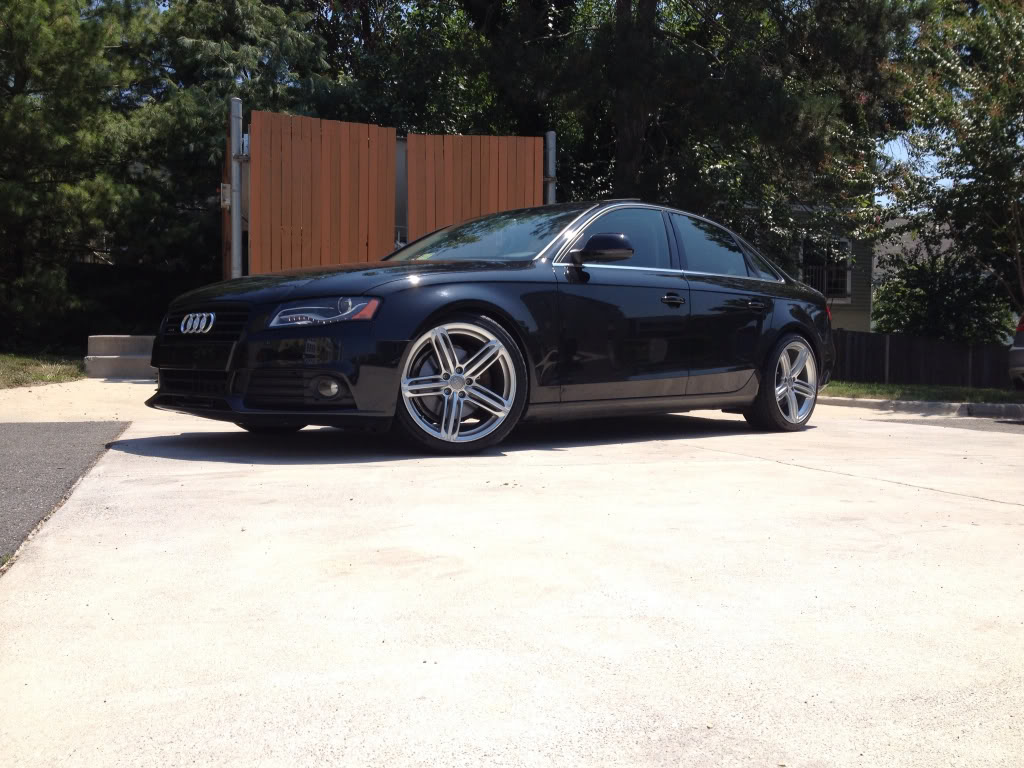 2010 Audi A4 photo