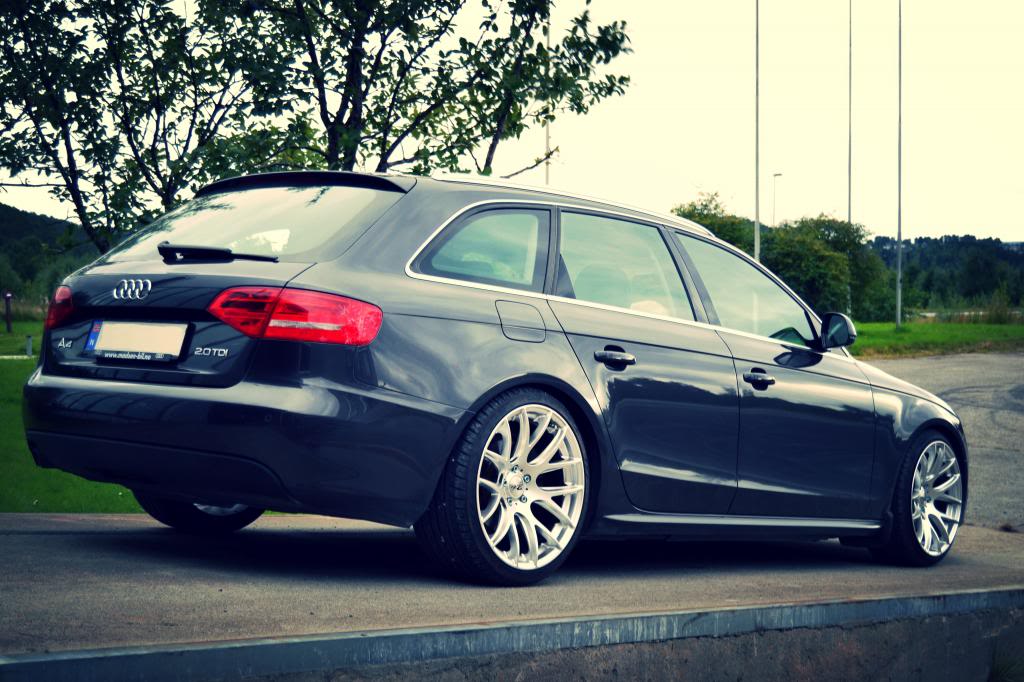 2012 Audi A4 photo