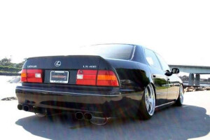 2000 Lexus LS 400