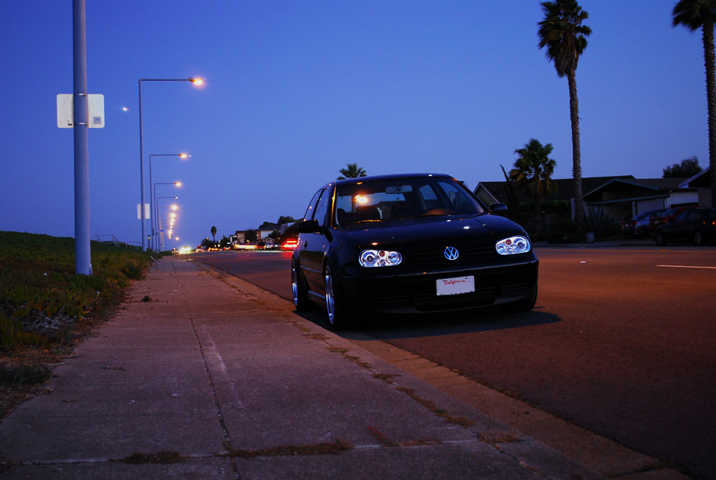 2000 Volkswagen Golf photo