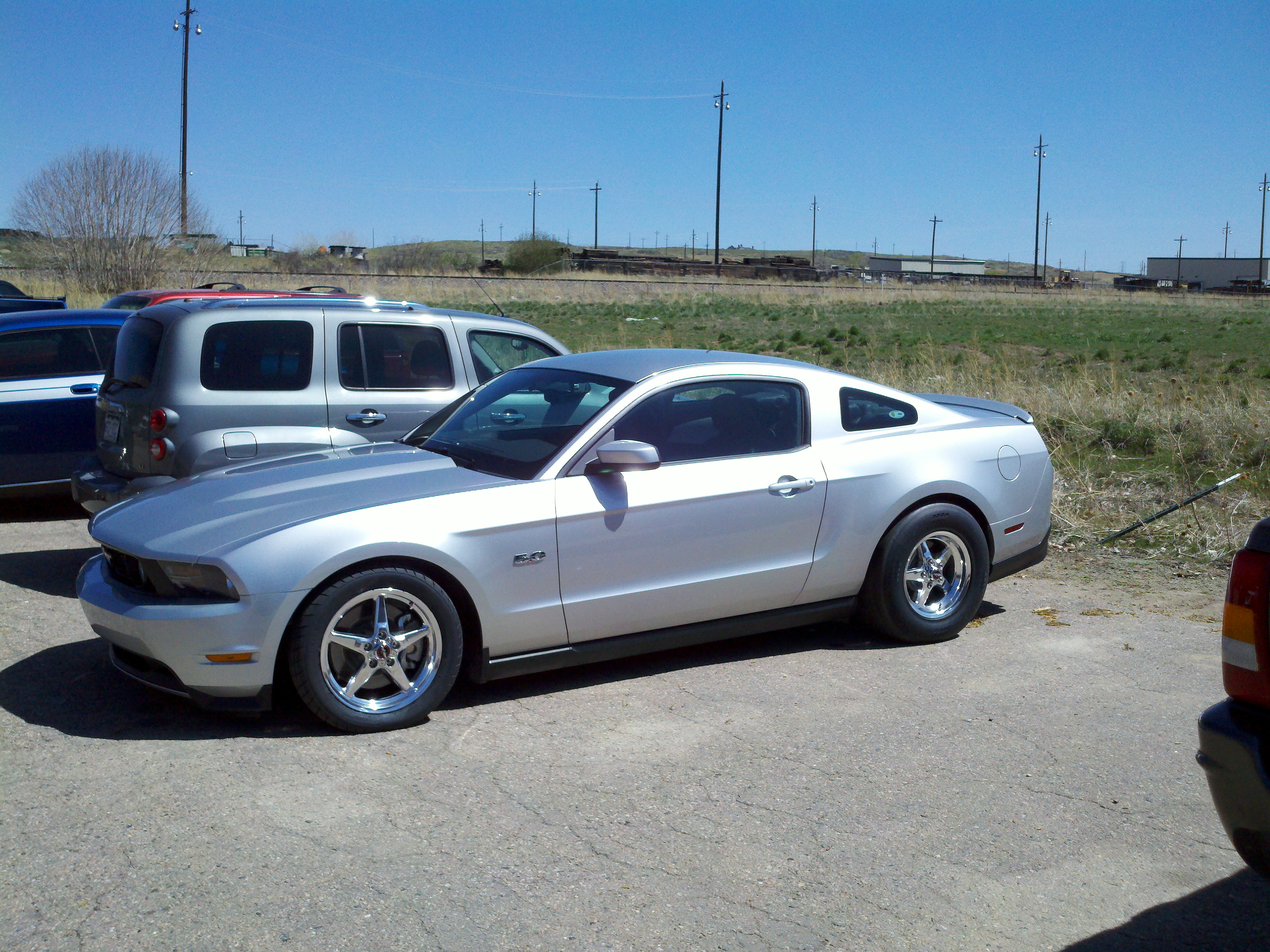 2012 Ford Mustang photo