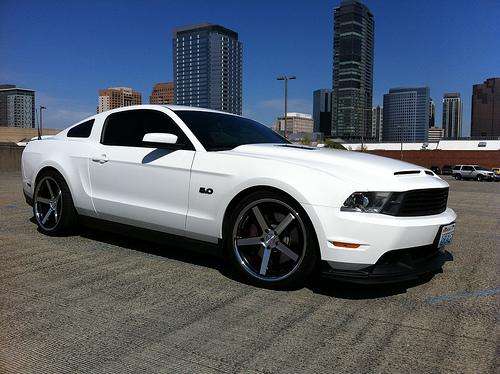 2012 Ford Mustang photo