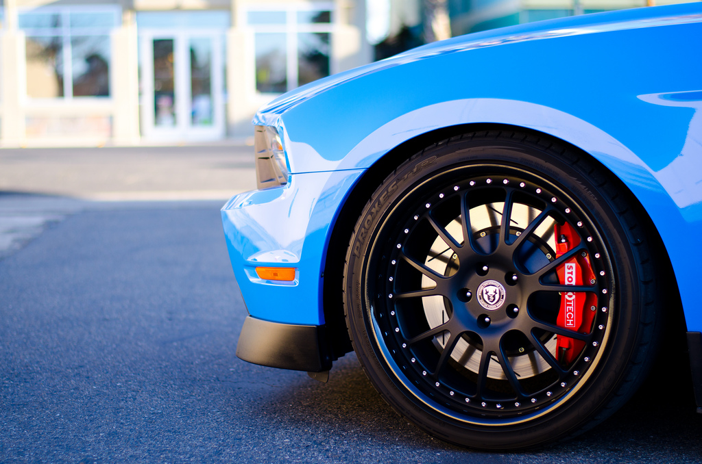 2012 Ford Mustang photo