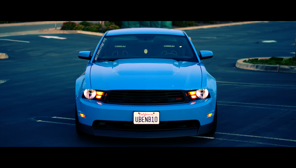2012 Ford Mustang photo