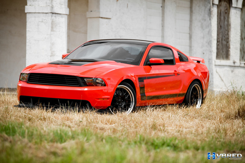 2012 Ford Mustang photo