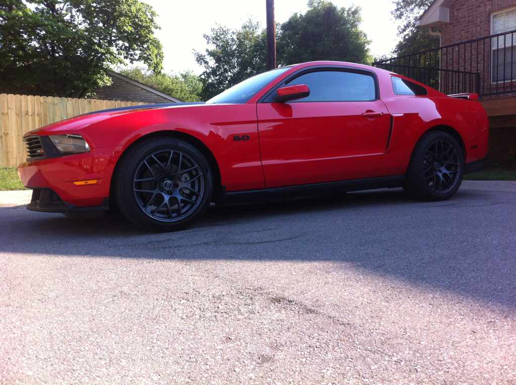 2012 Ford Mustang photo