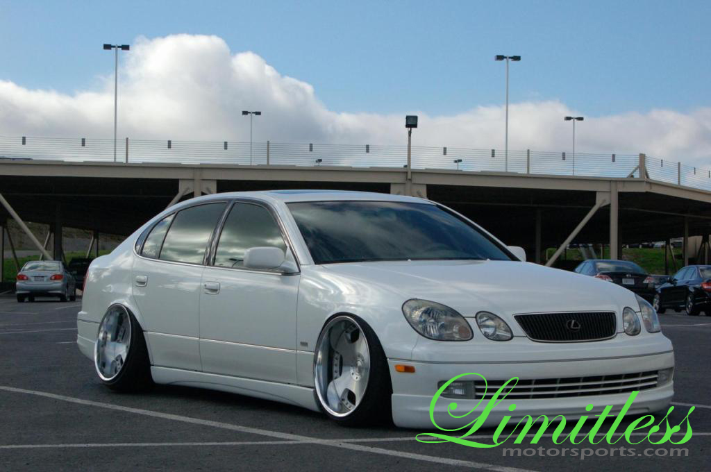 2000 Lexus GS 300 photo