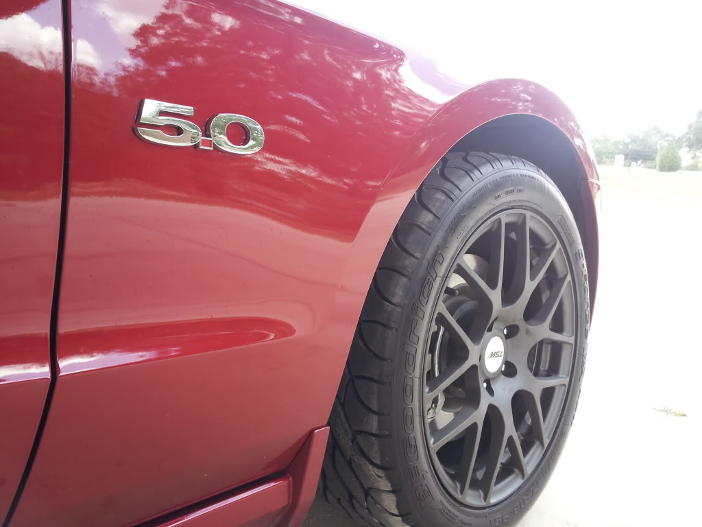2013 Ford Mustang photo