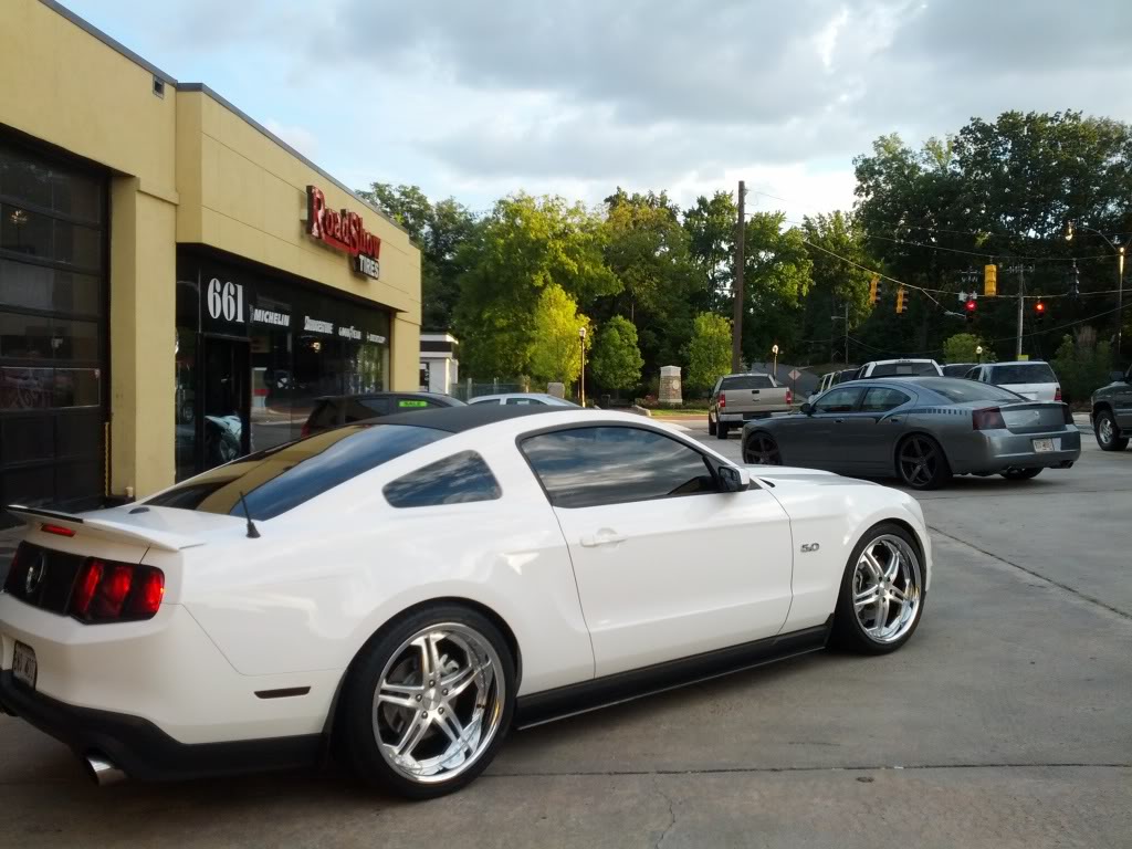 2012 Ford Mustang photo