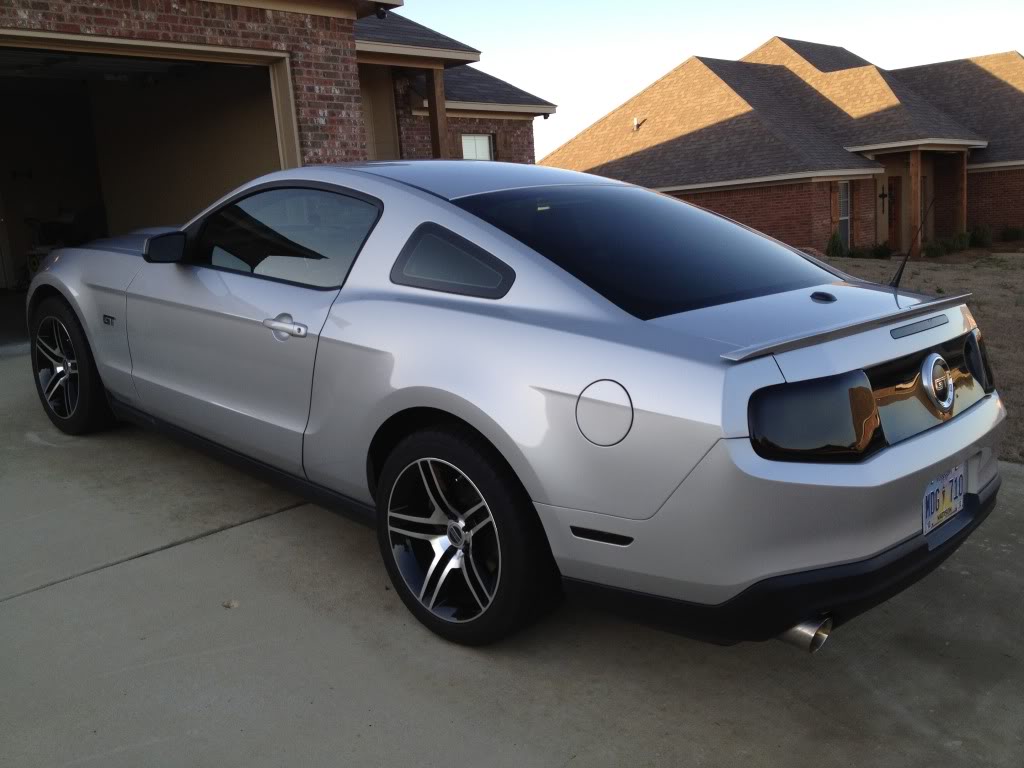 2012 Ford Mustang photo