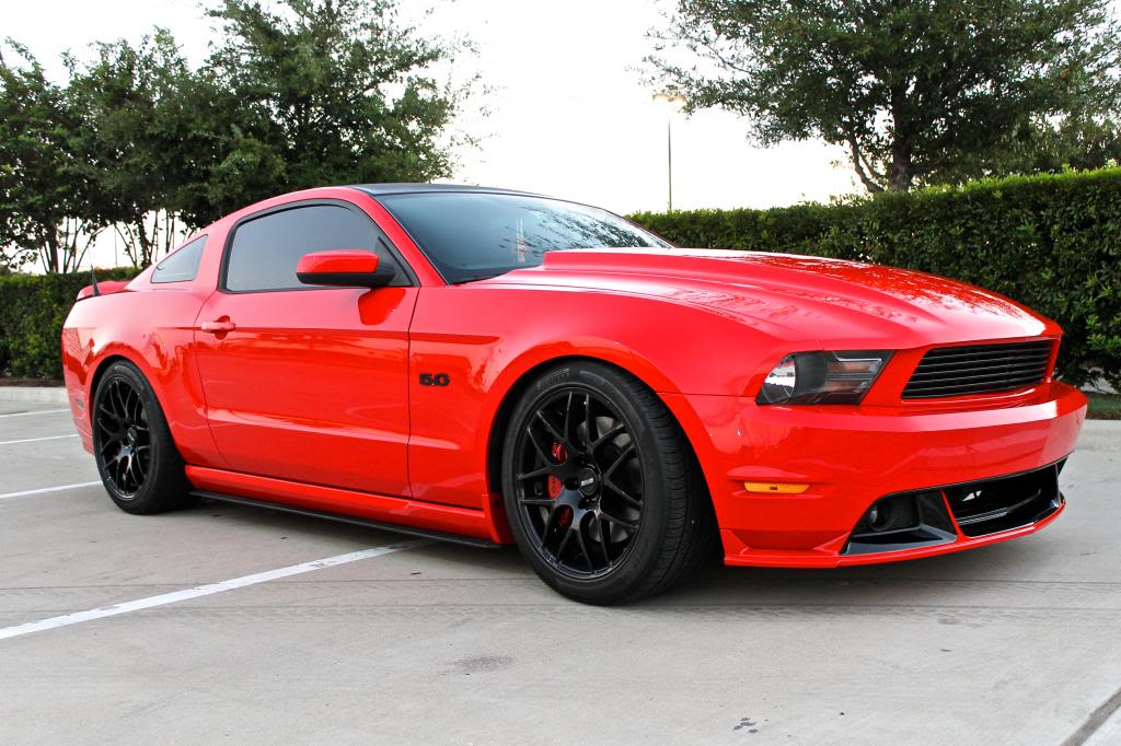 2012 Ford Mustang photo