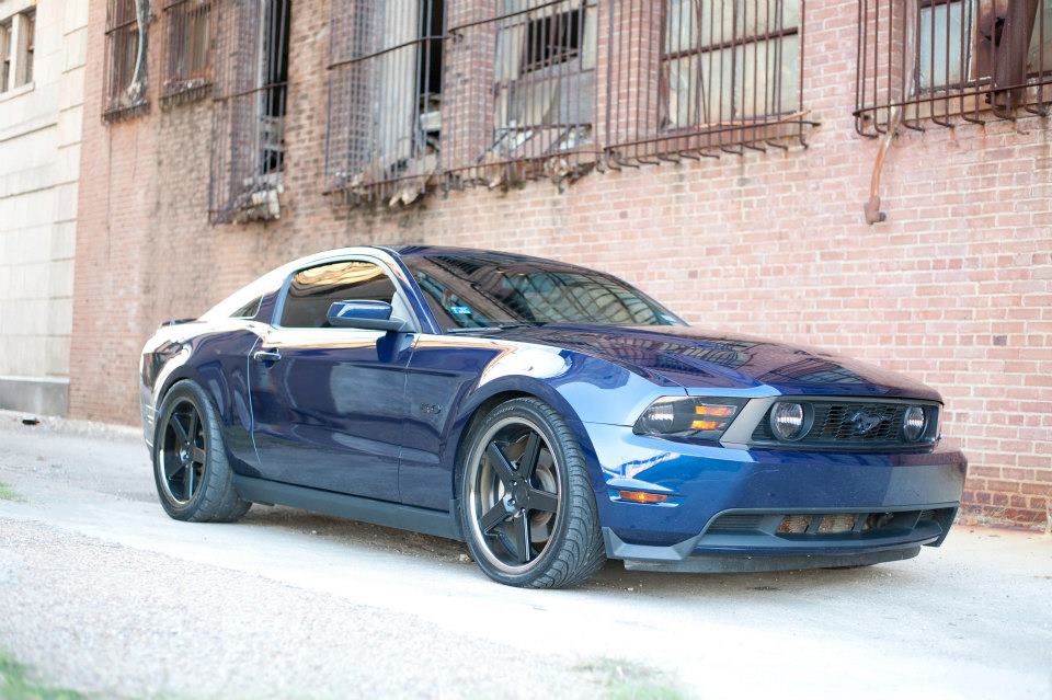2012 Ford Mustang photo