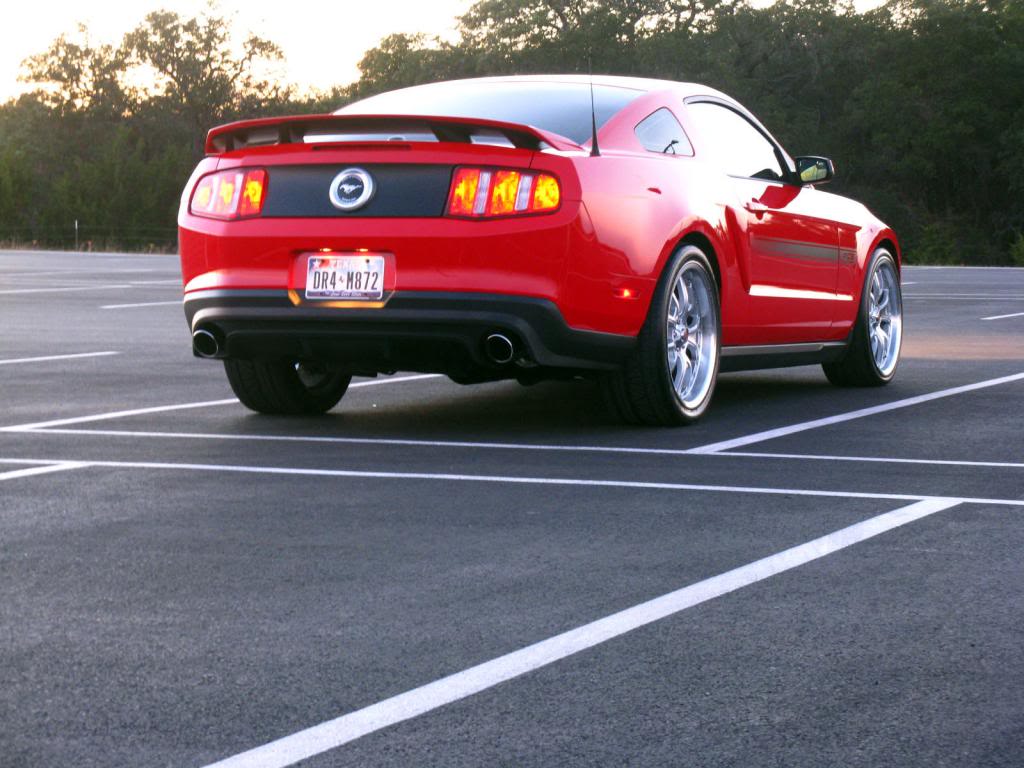 2012 Ford Mustang photo