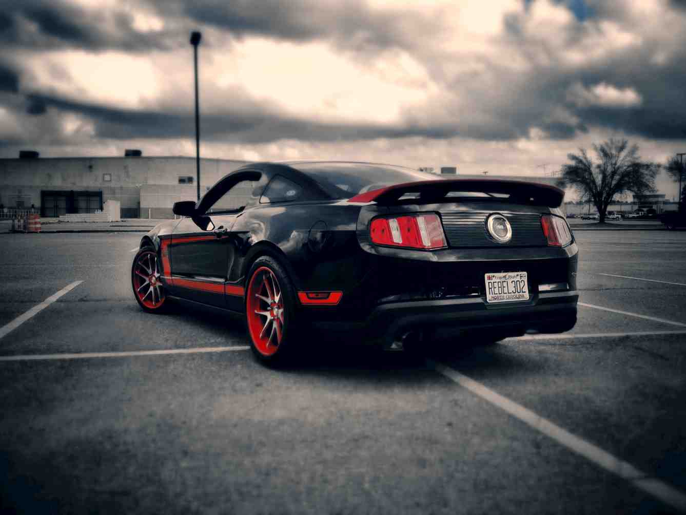 2012 Ford Mustang photo