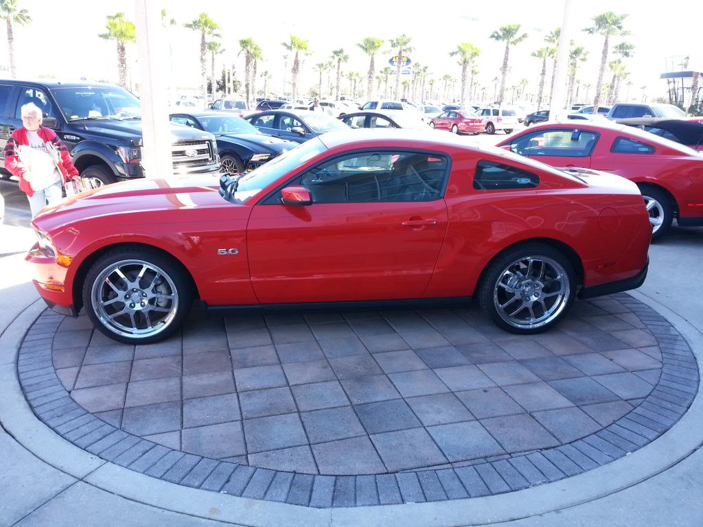 2012 Ford Mustang photo