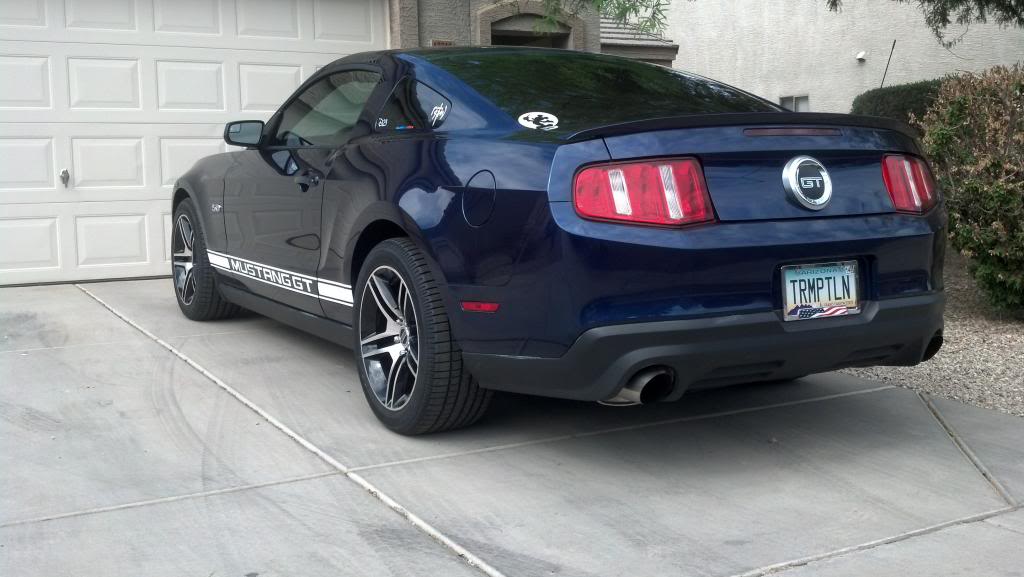 2011 Ford Mustang photo