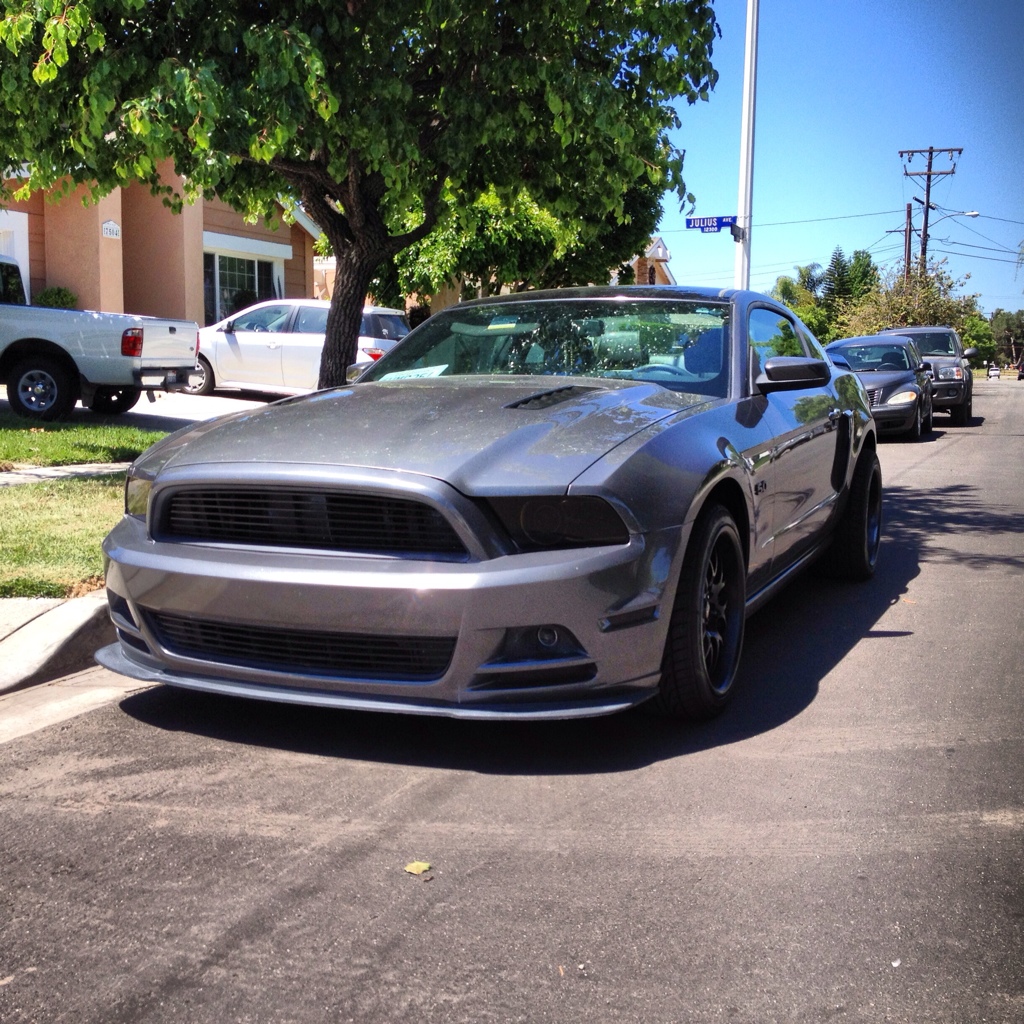 2012 Ford Mustang photo