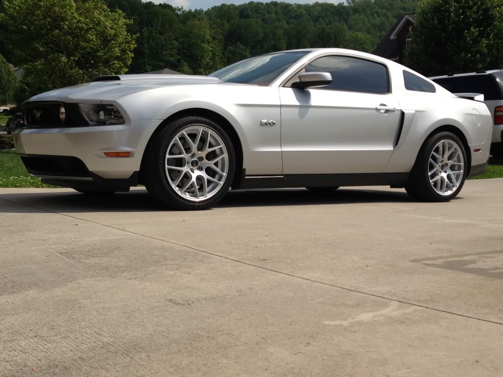 2012 Ford Mustang photo