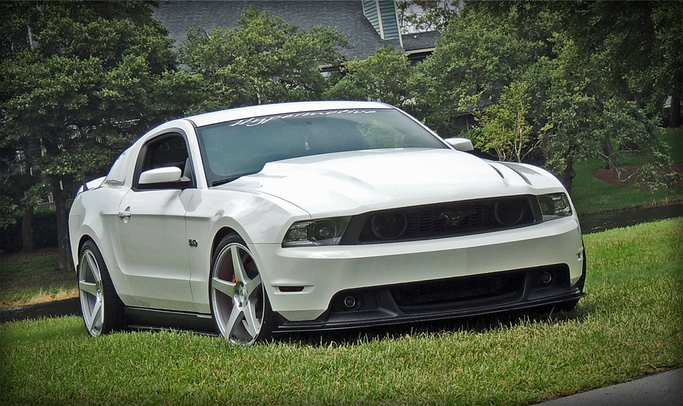 2012 Ford Mustang photo