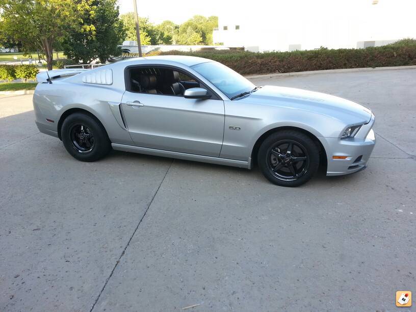 2013 Ford Mustang photo
