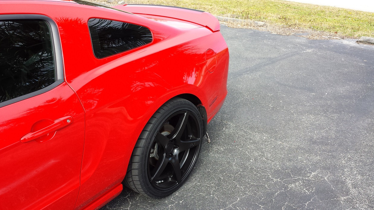 2012 Ford Mustang photo