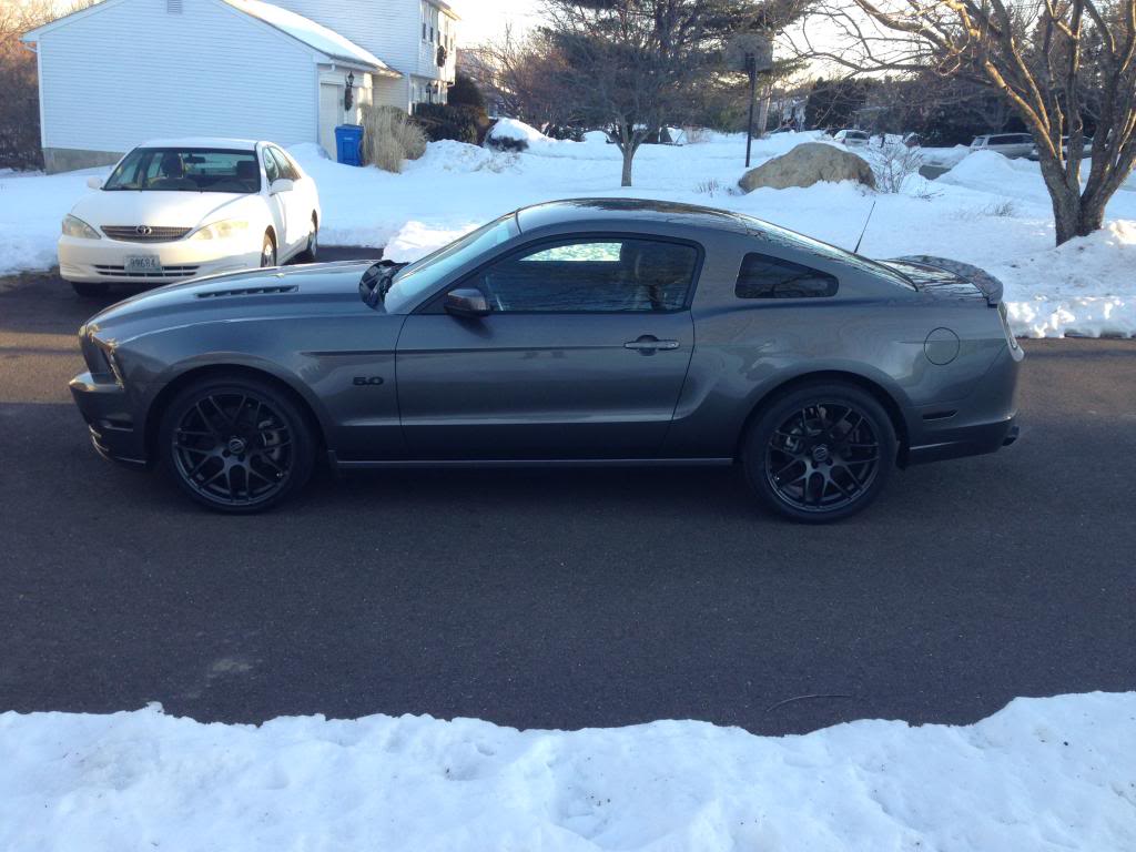 2012 Ford Mustang photo