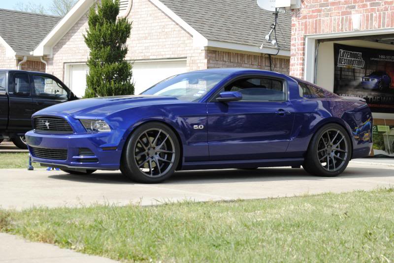2011 Ford Mustang photo