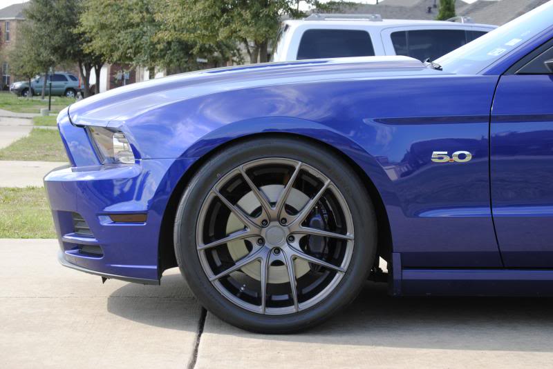 2011 Ford Mustang photo