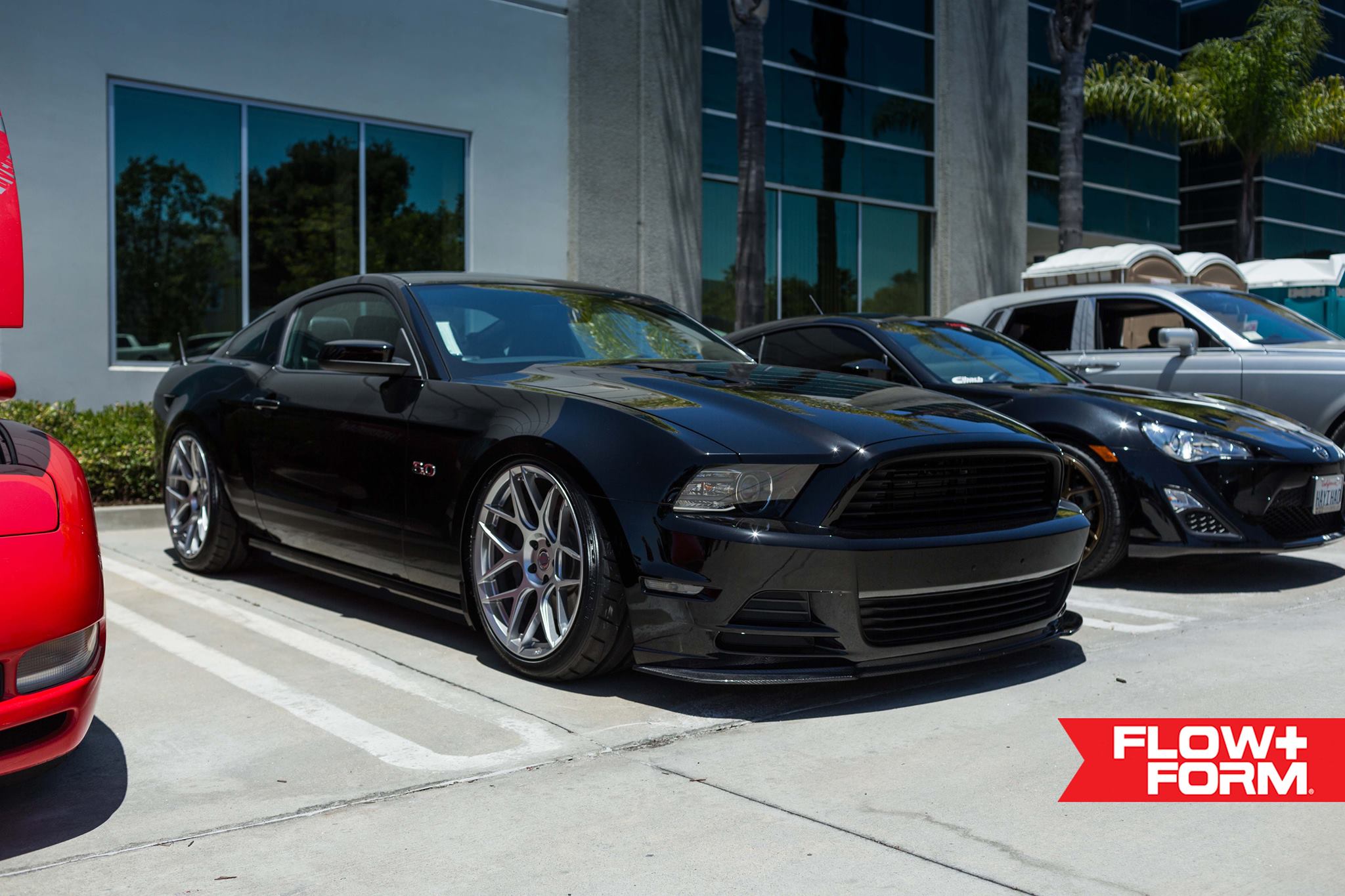 2012 Ford Mustang photo