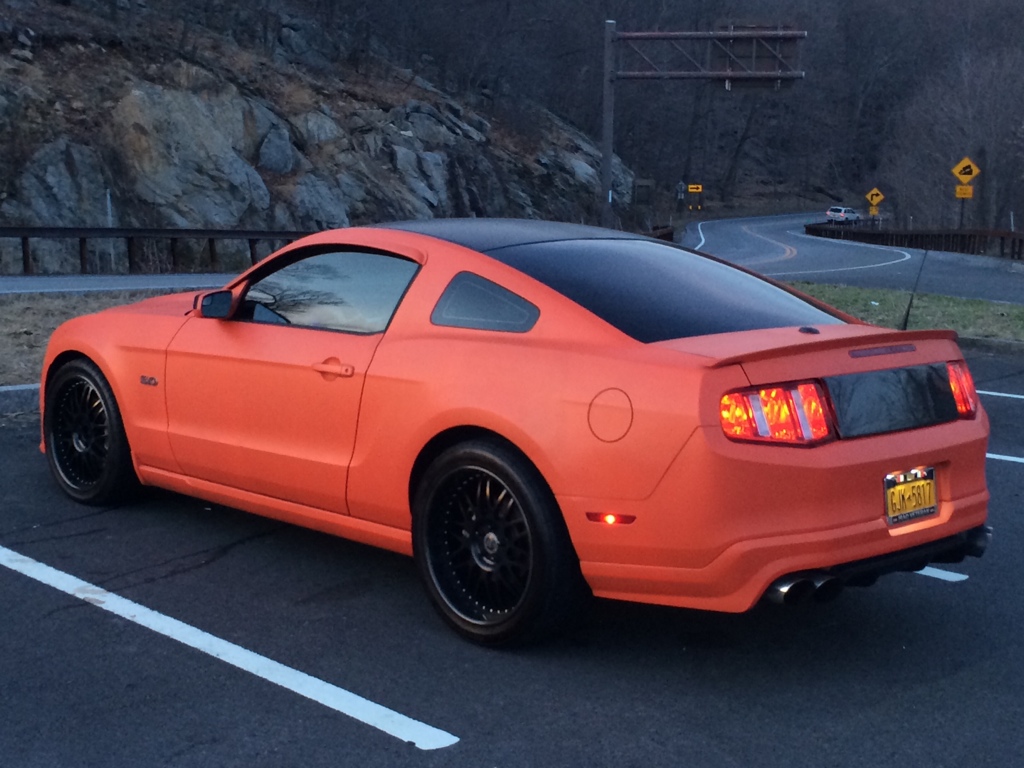 2012 Ford Mustang photo