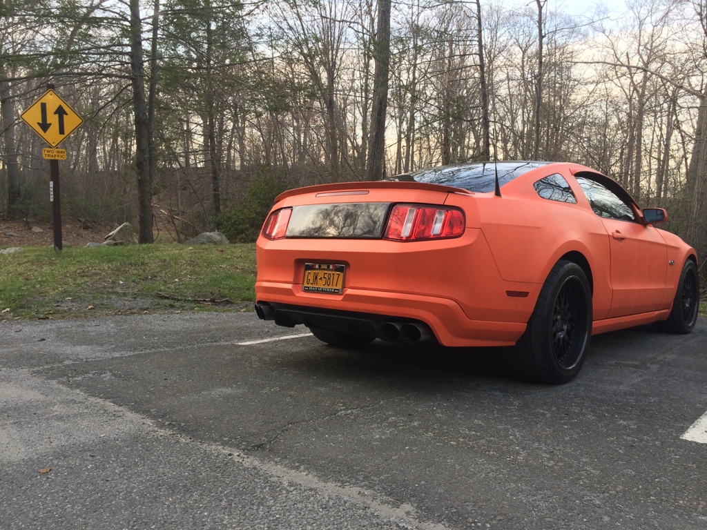 2012 Ford Mustang photo