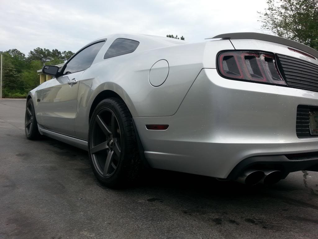 2011 Ford Mustang photo