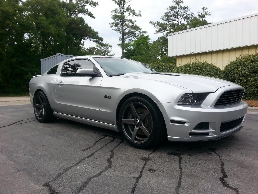 2011 Ford Mustang photo