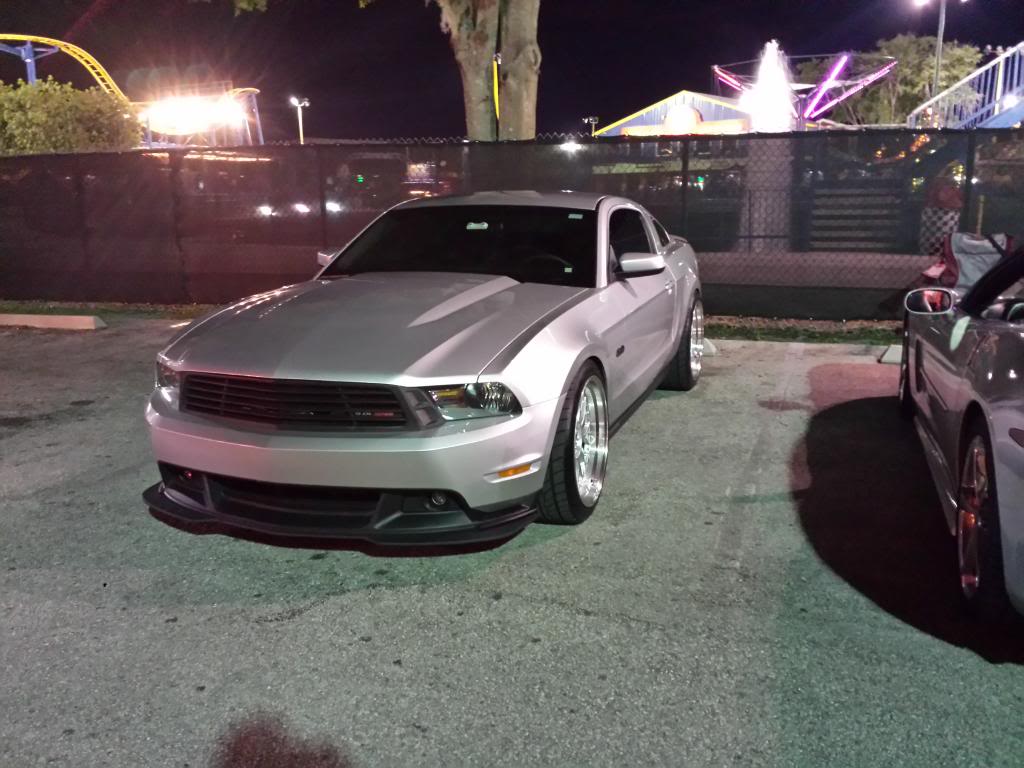 2011 Ford Mustang photo