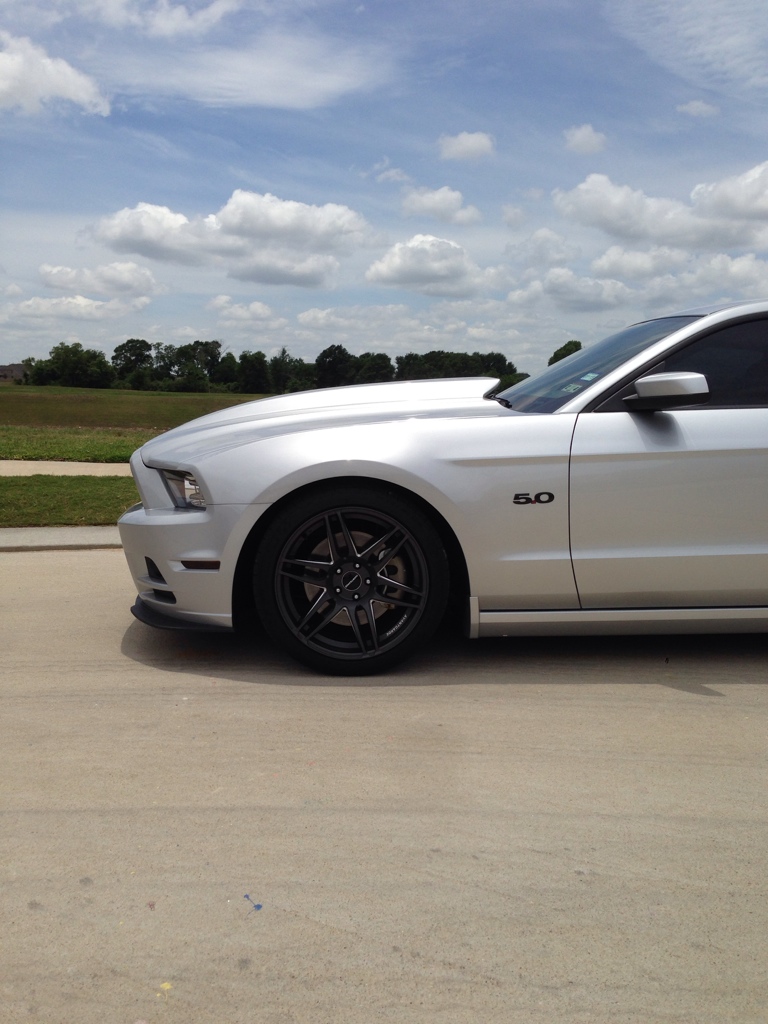 2012 Ford Mustang photo